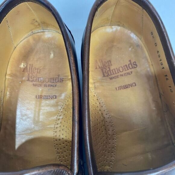 Allen Edmonds Urbino Moccasins Loafers Shoes Men SZ 8.1/2 Brown Calfskin Tassel main image 12
